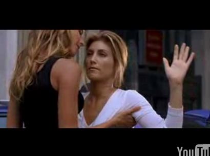 Gisele Bundchen ve Jennifer Esposito Taxi için kamera karşısında. 